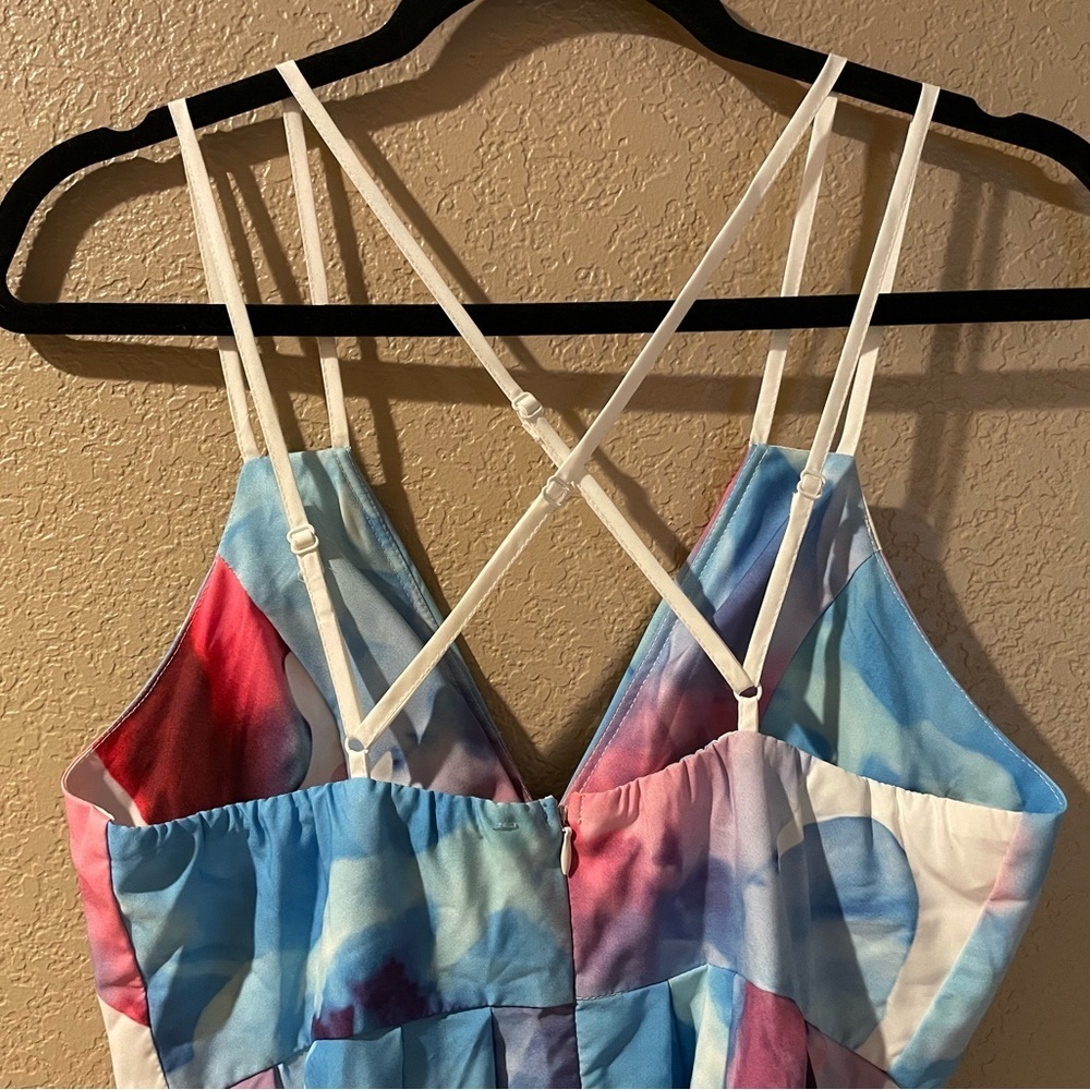 L'ATISTE Tie-Dye Strappy Mini Dress NWT Sz XS - Picture 2 of 6